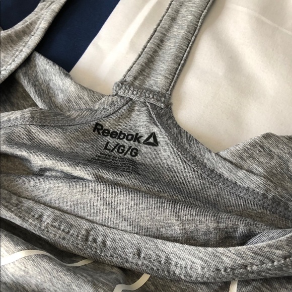 Reebok women’s graphic singlet tank - Picture 5 of 7